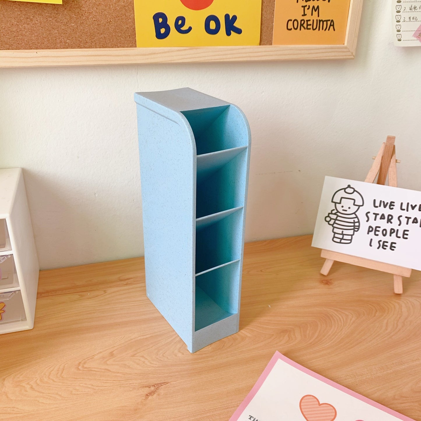 Korea Ins Girl Heart Desktop Storage Tube Simple Cartoon Four-Grid Oblique Pen Holder Makeup Brush Lipstick Storage Box