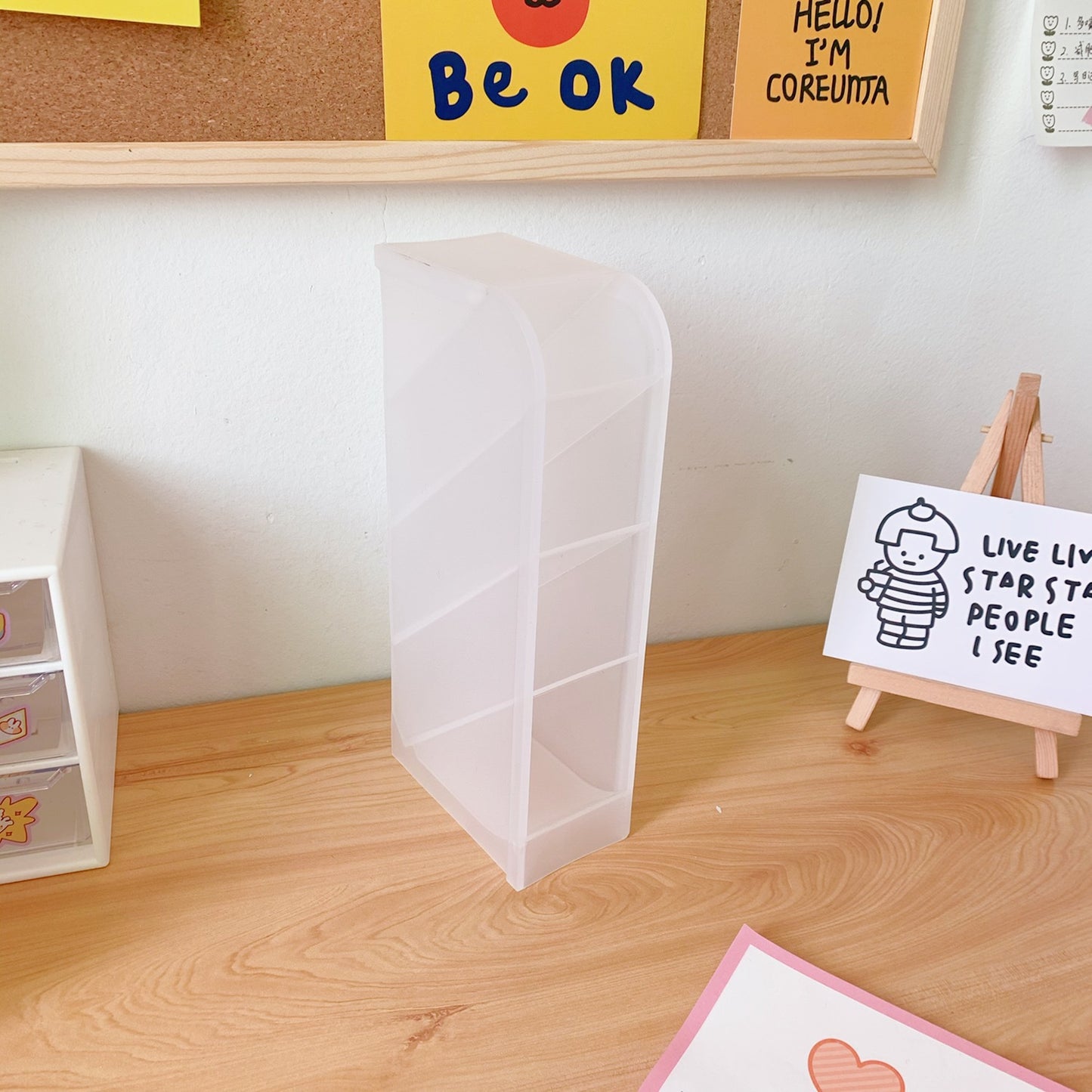 Korea Ins Girl Heart Desktop Storage Tube Simple Cartoon Four-Grid Oblique Pen Holder Makeup Brush Lipstick Storage Box